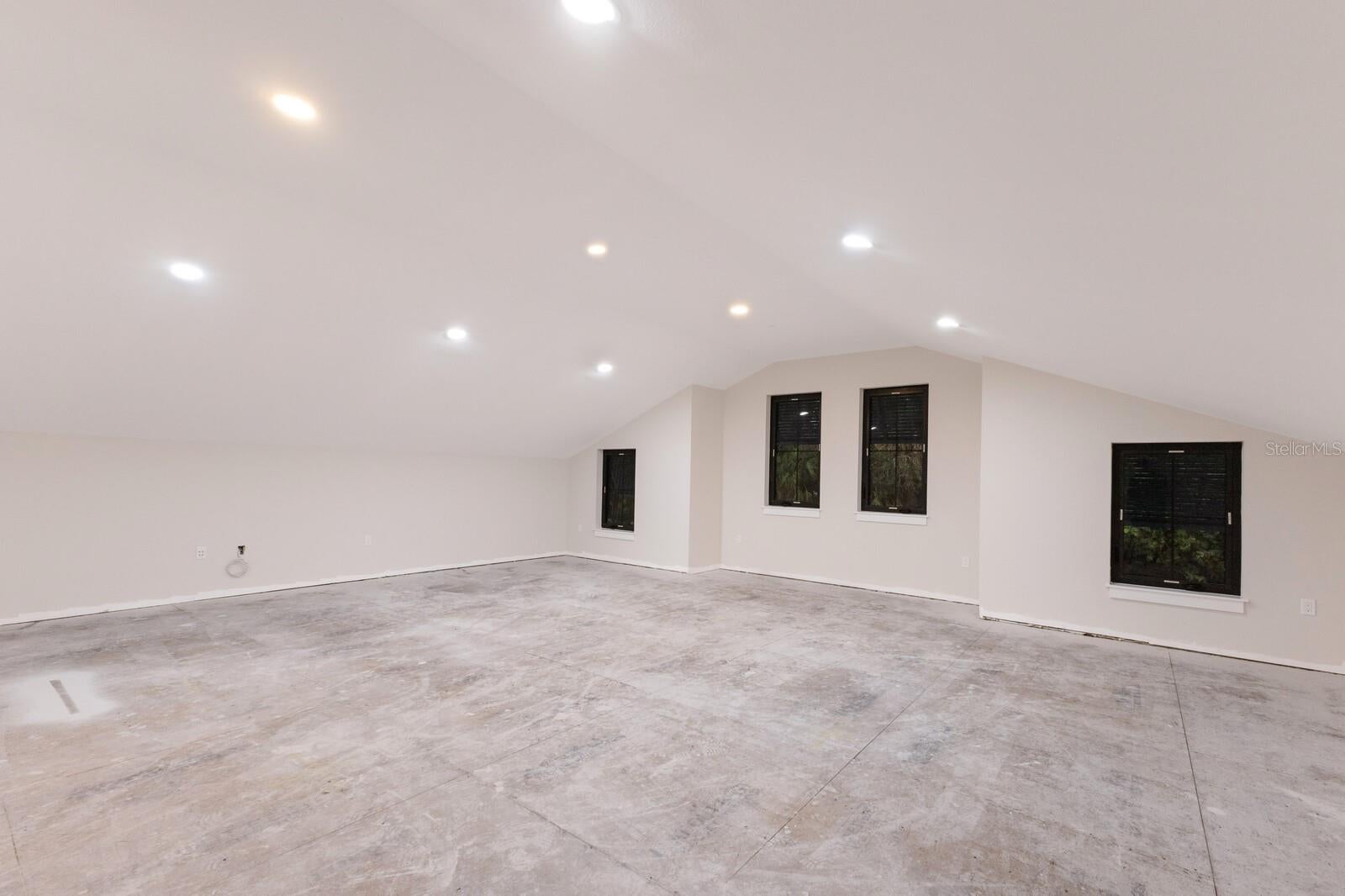 Sarasota, Florida, 34242, United States, 4 Bedrooms Bedrooms, ,6 BathroomsBathrooms,Residential,Active,1941333