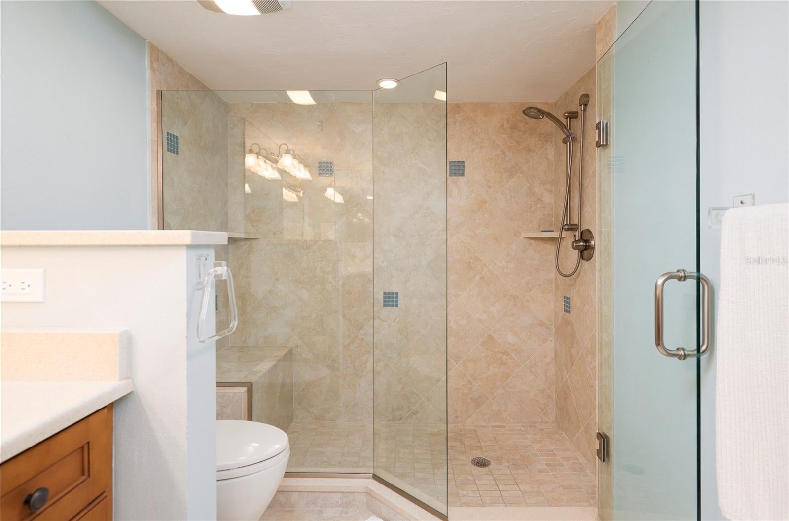 Longboat Key, Florida, 34228, United States, 3 Bedrooms Bedrooms, ,3 BathroomsBathrooms,Residential,Active,1702881