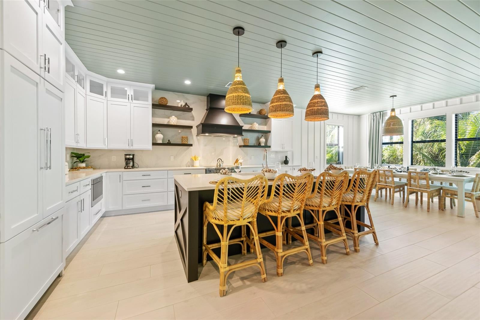 Sarasota, Florida, 34236, United States, 8 Bedrooms Bedrooms, ,10 BathroomsBathrooms,Residential,Active,2006955