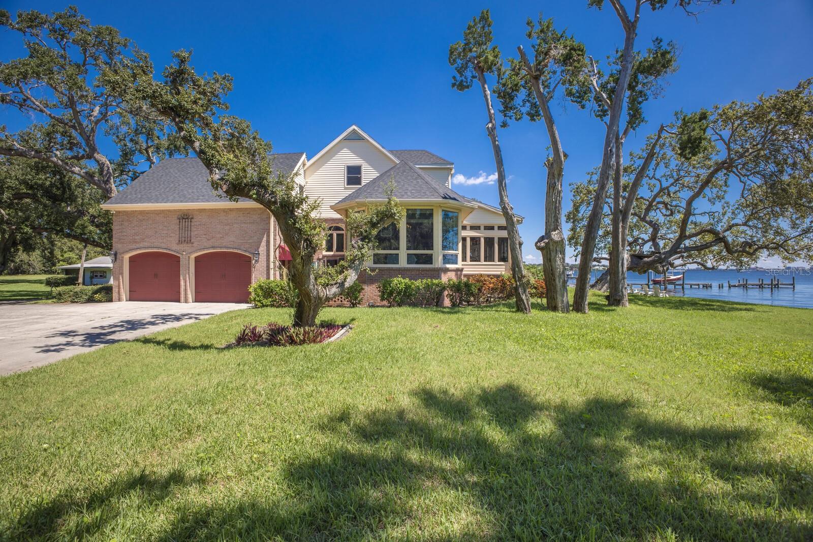 Palmetto, Florida, 34221, United States, 3 Bedrooms Bedrooms, ,4 BathroomsBathrooms,Residential,Active,1952285