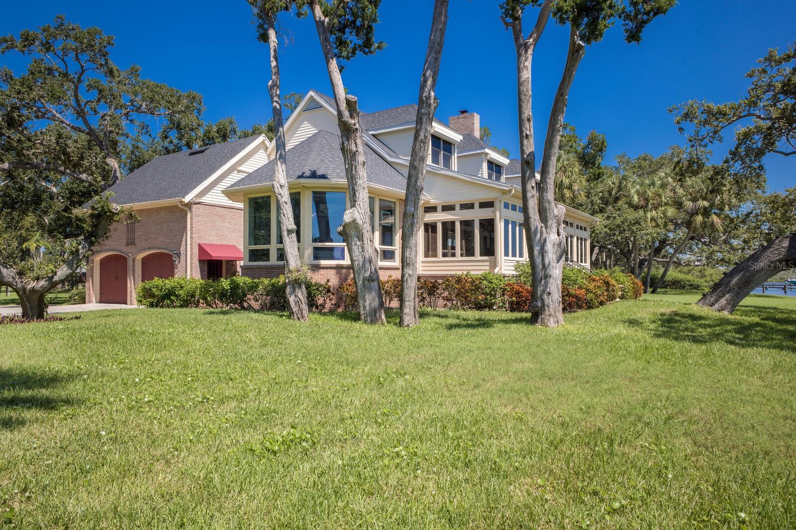 Palmetto, Florida, 34221, United States, 3 Bedrooms Bedrooms, ,4 BathroomsBathrooms,Residential,Active,1952285