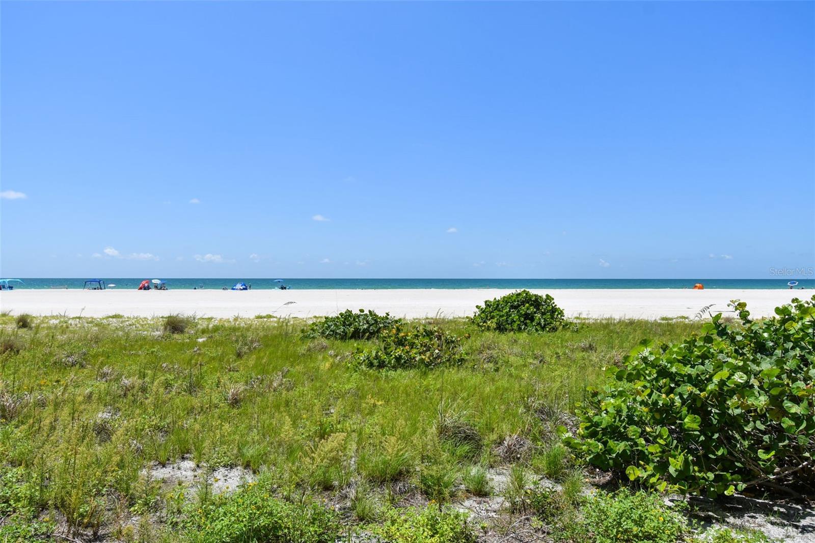 Clearwater Beach, Florida, 33767, United States, 2 Bedrooms Bedrooms, ,3 BathroomsBathrooms,Residential,Active,1919072