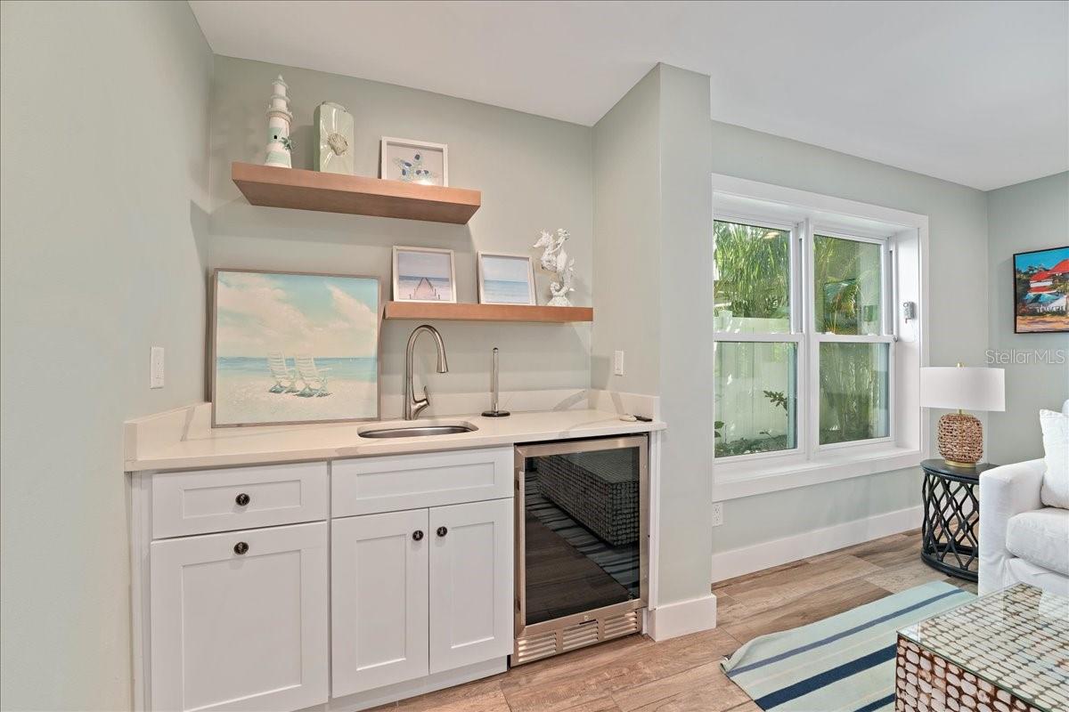 Anna Maria, Florida, 34216, United States, 3 Bedrooms Bedrooms, ,3 BathroomsBathrooms,Residential,Active,1970949