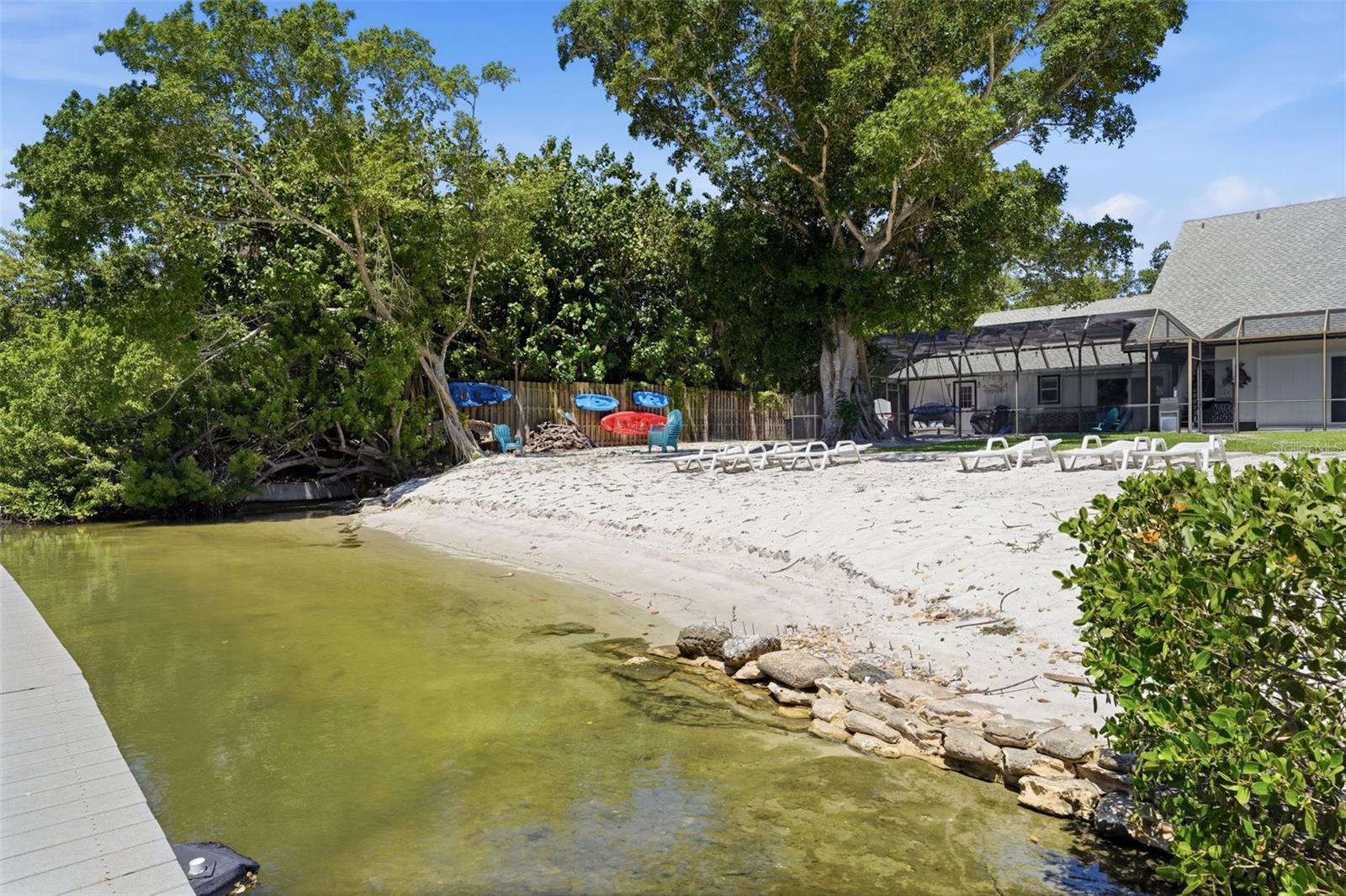 Sarasota, Florida, 34242, United States, 5 Bedrooms Bedrooms, ,4 BathroomsBathrooms,Residential,Active,2045533