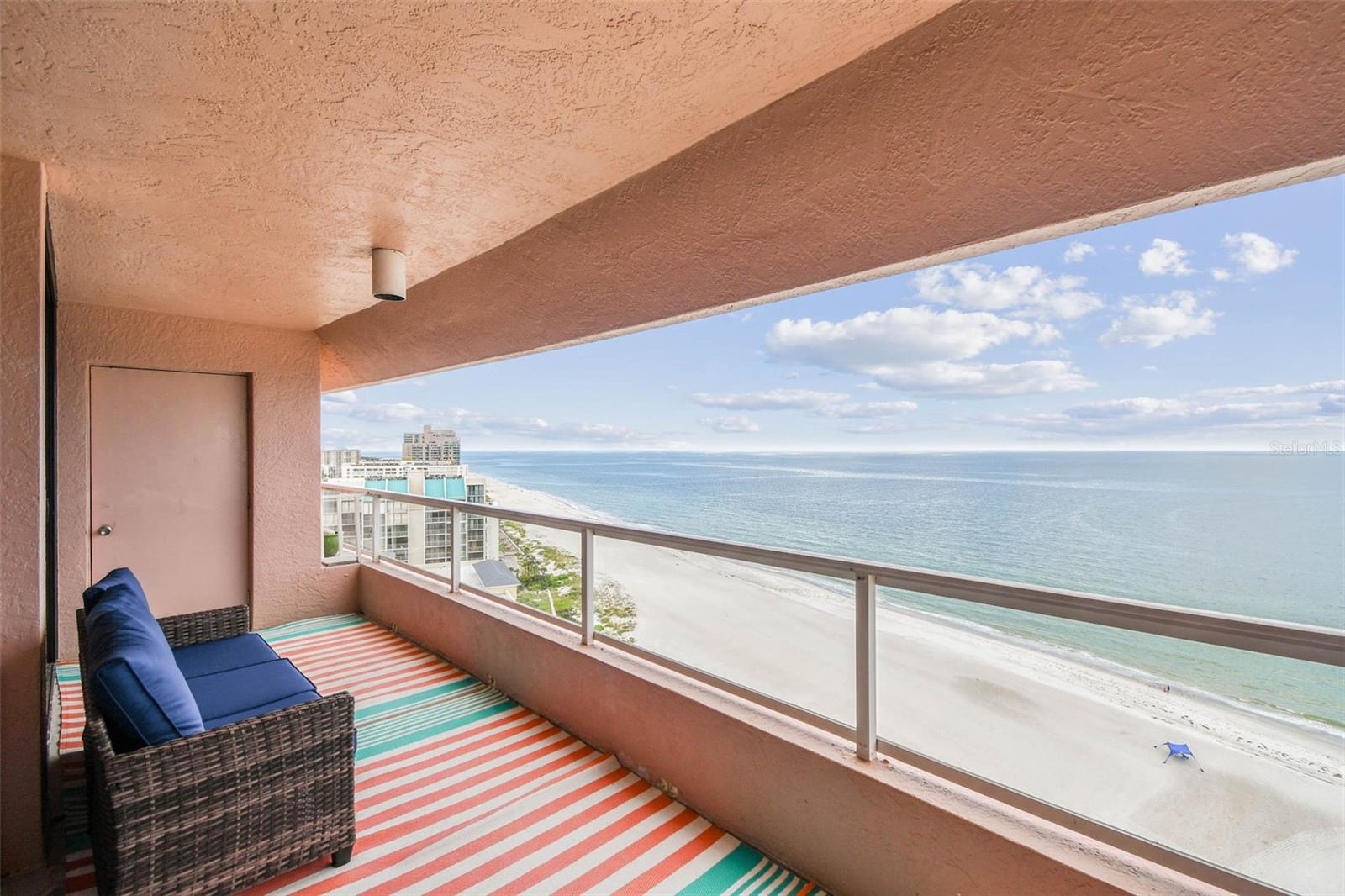 Clearwater Beach, Florida, 33767, United States, 2 Bedrooms Bedrooms, ,3 BathroomsBathrooms,Residential,Active,1919072