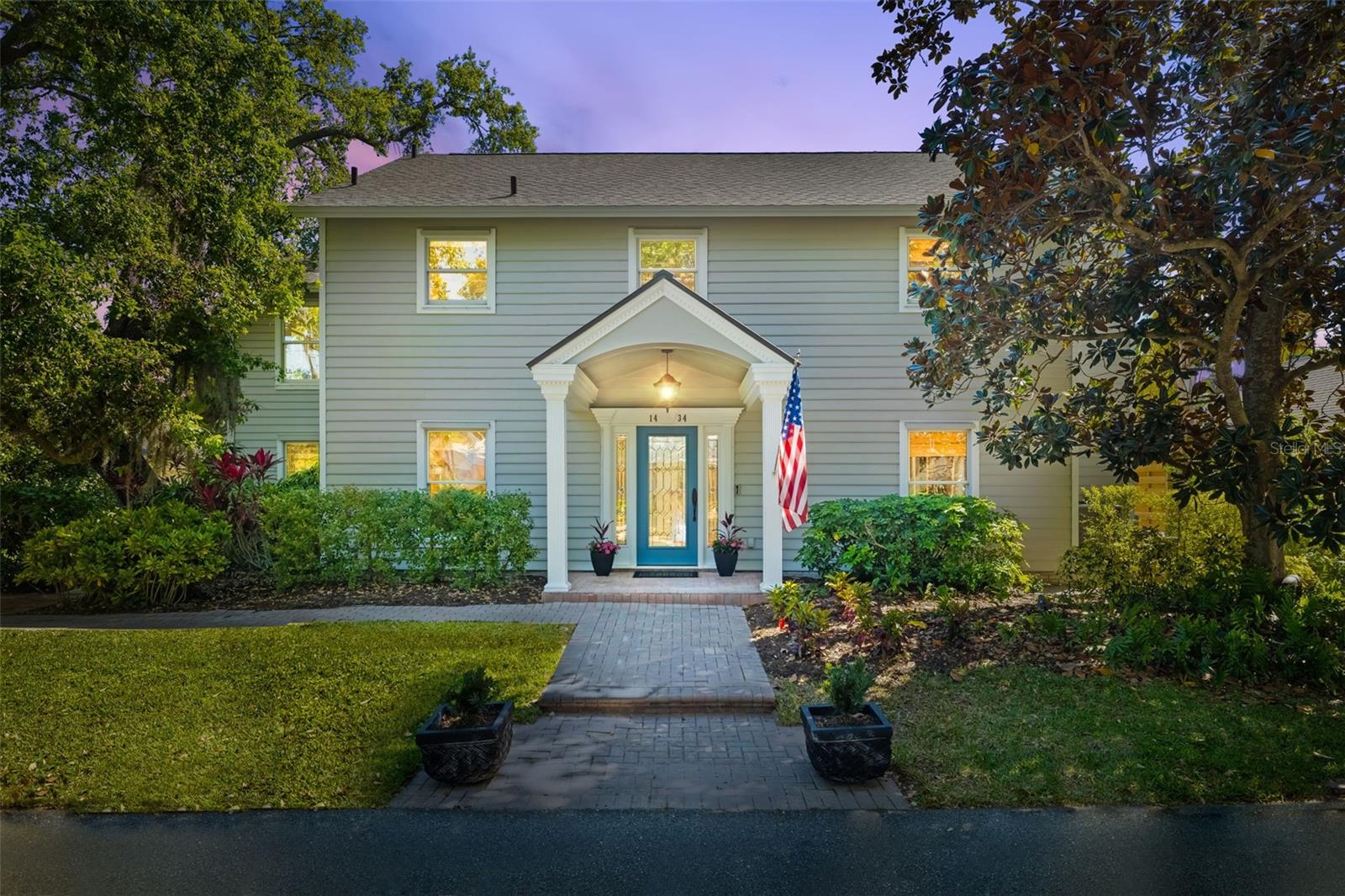 Sarasota, Florida, 34231, United States, 4 Bedrooms Bedrooms, ,4 BathroomsBathrooms,Residential,Active,1999174