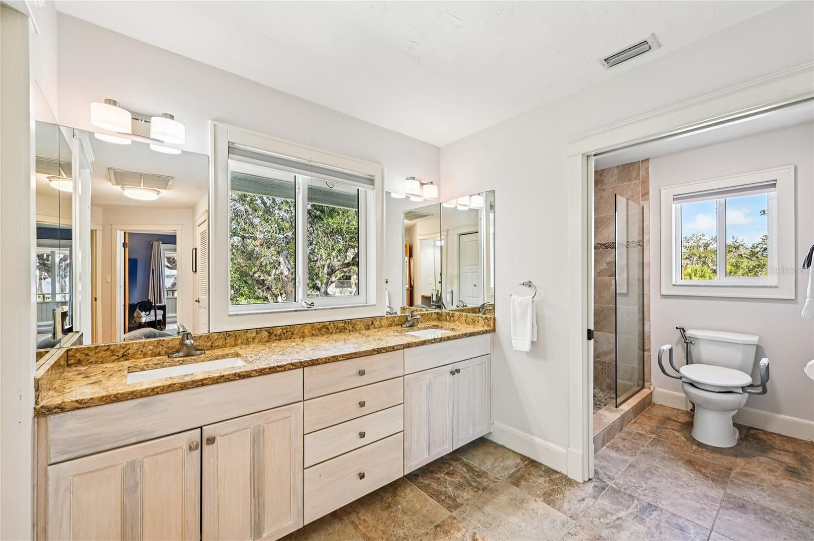 Englewood, Florida, 34223, United States, 3 Bedrooms Bedrooms, ,2 BathroomsBathrooms,Residential,Active,1972148