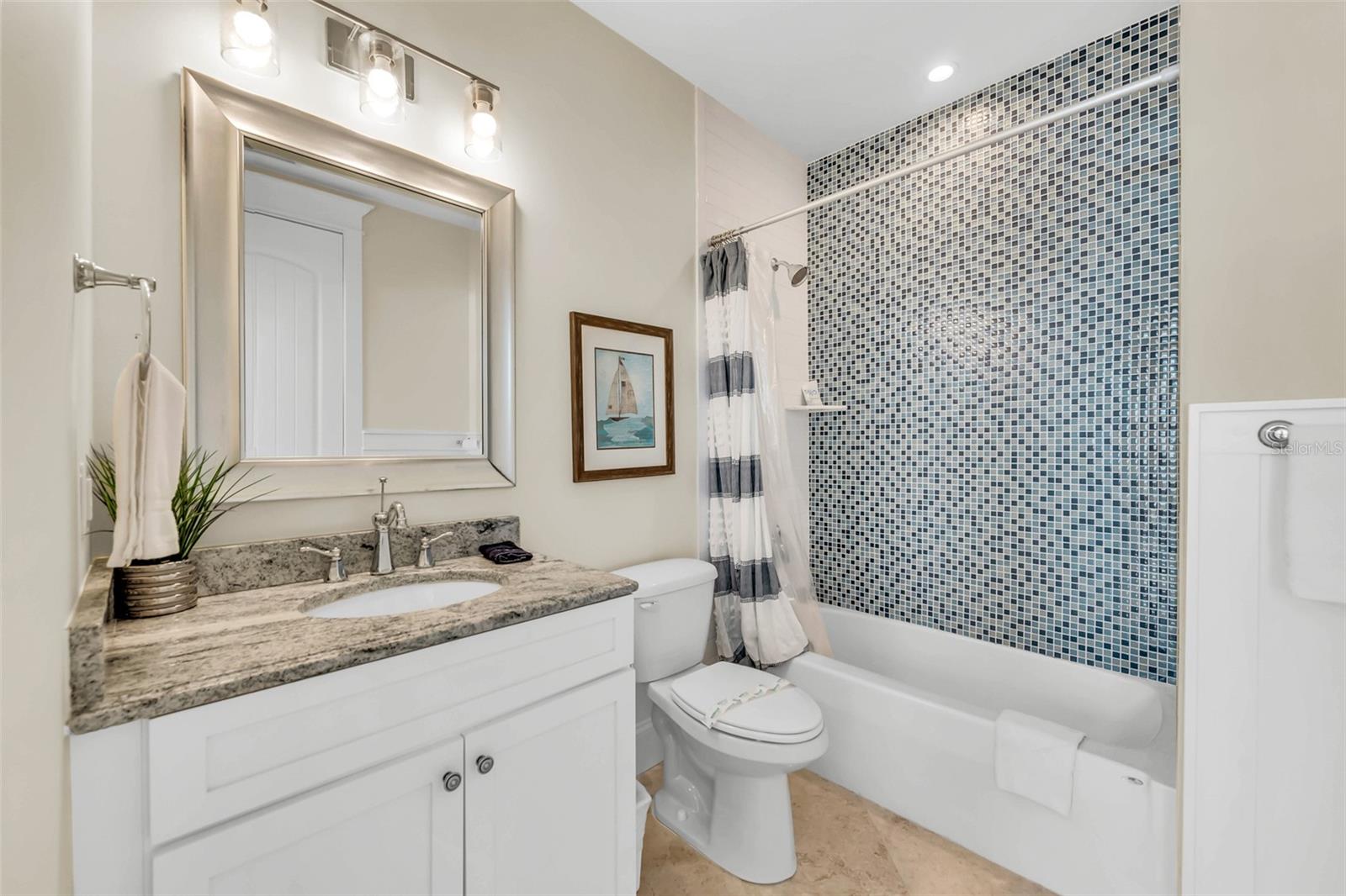 Holmes Beach, Florida, 34217, United States, 5 Bedrooms Bedrooms, ,5 BathroomsBathrooms,Residential,Active,1907959