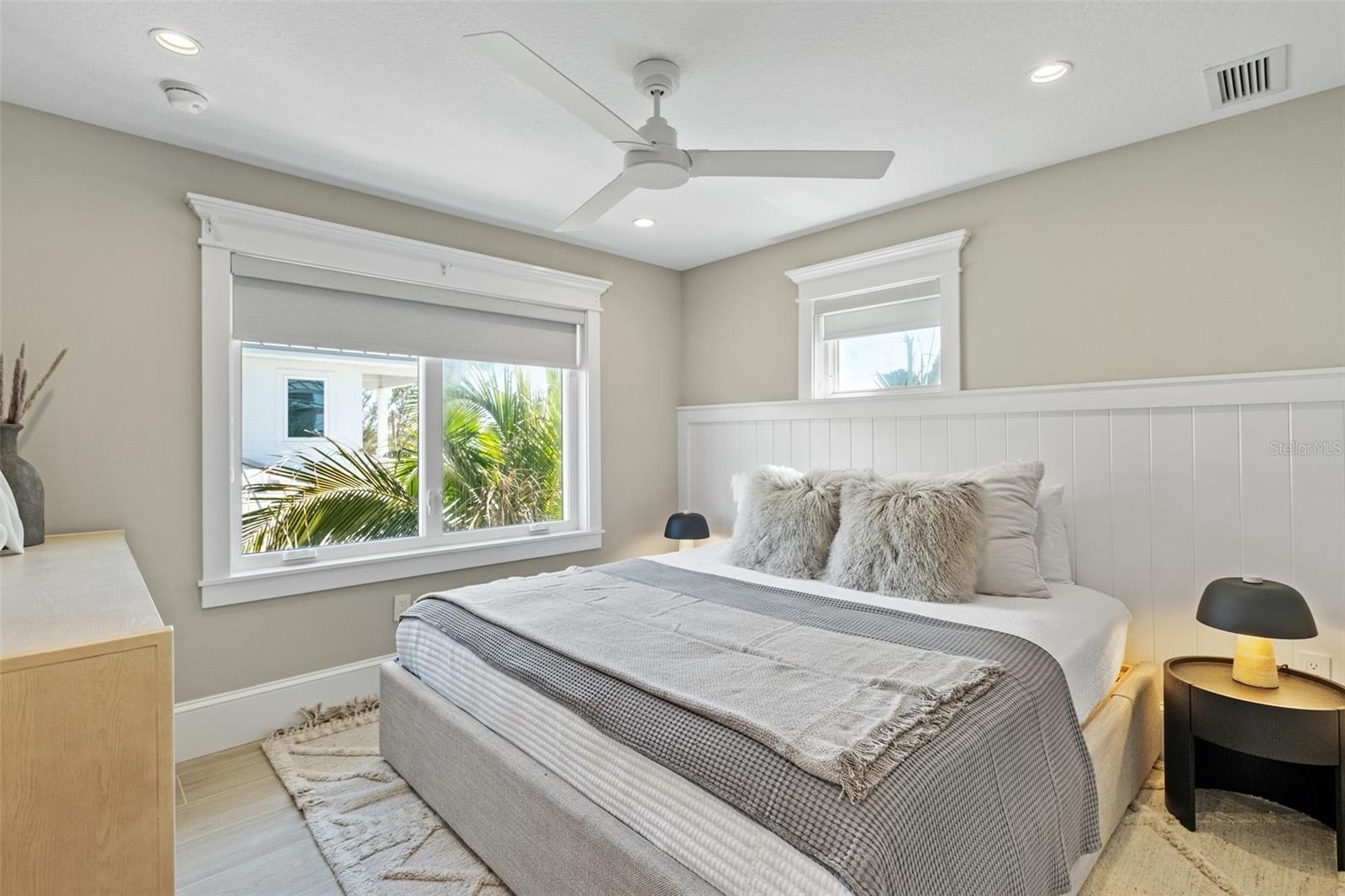 Anna Maria, Florida, 34216, United States, 7 Bedrooms Bedrooms, ,8 BathroomsBathrooms,Residential,Active,1892423