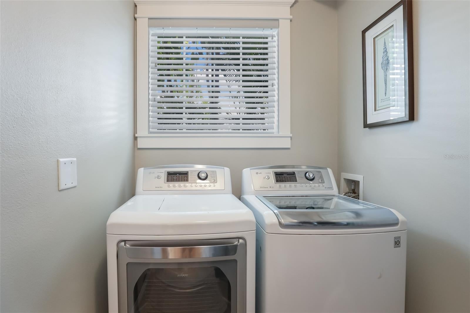 Anna Maria, Florida, 34216, United States, 5 Bedrooms Bedrooms, ,5 BathroomsBathrooms,Residential,Active,1780350