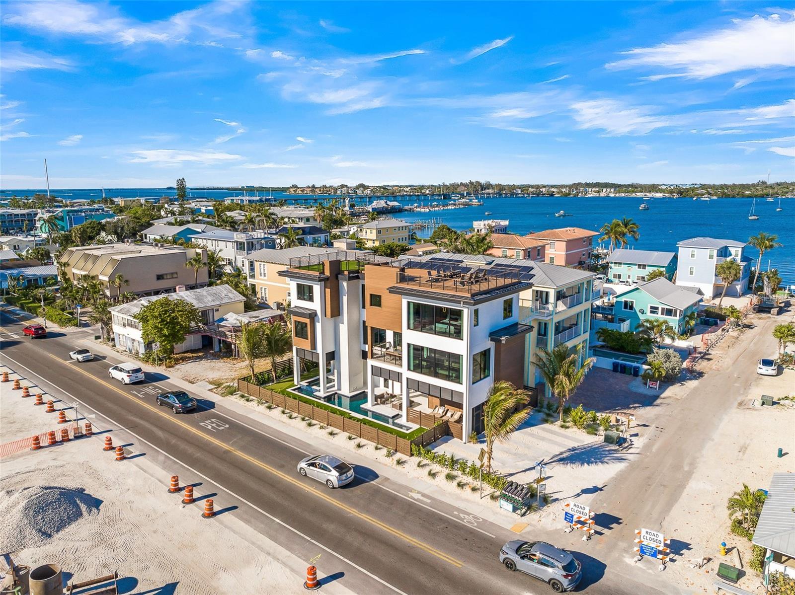 Bradenton Beach, Florida, 34217, United States, ,6 BathroomsBathrooms,Residential,Active,1829944