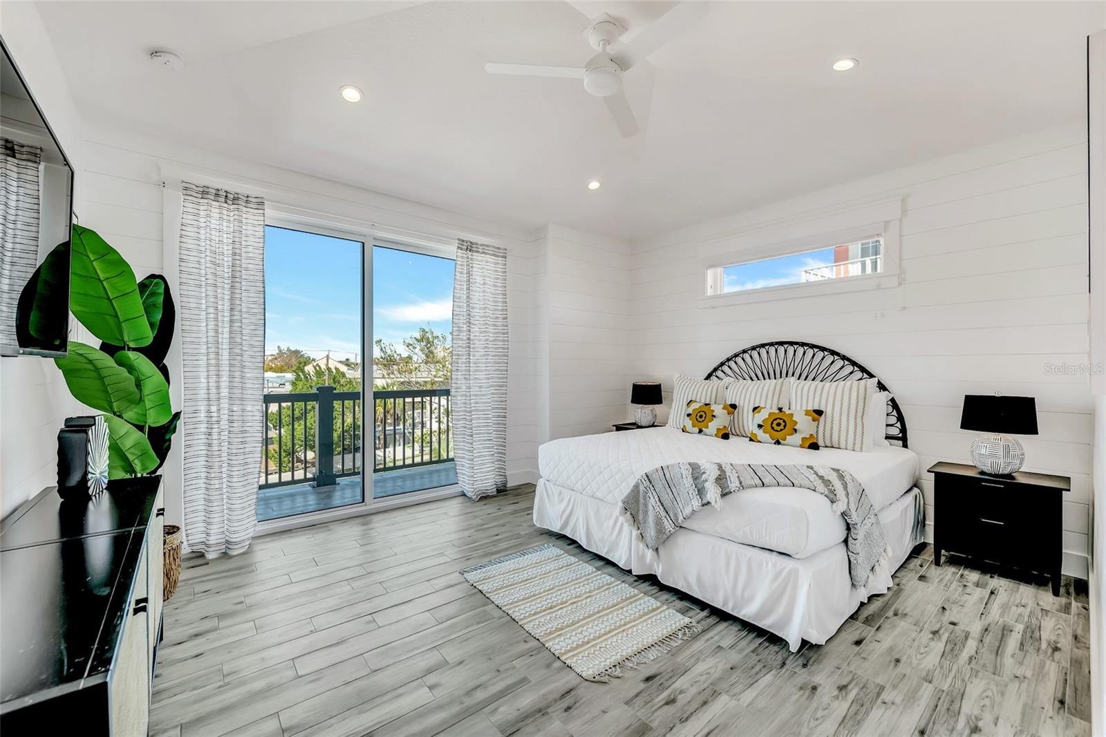 Sarasota, Florida, 34242, United States, 7 Bedrooms Bedrooms, ,7 BathroomsBathrooms,Residential,Active,1831779