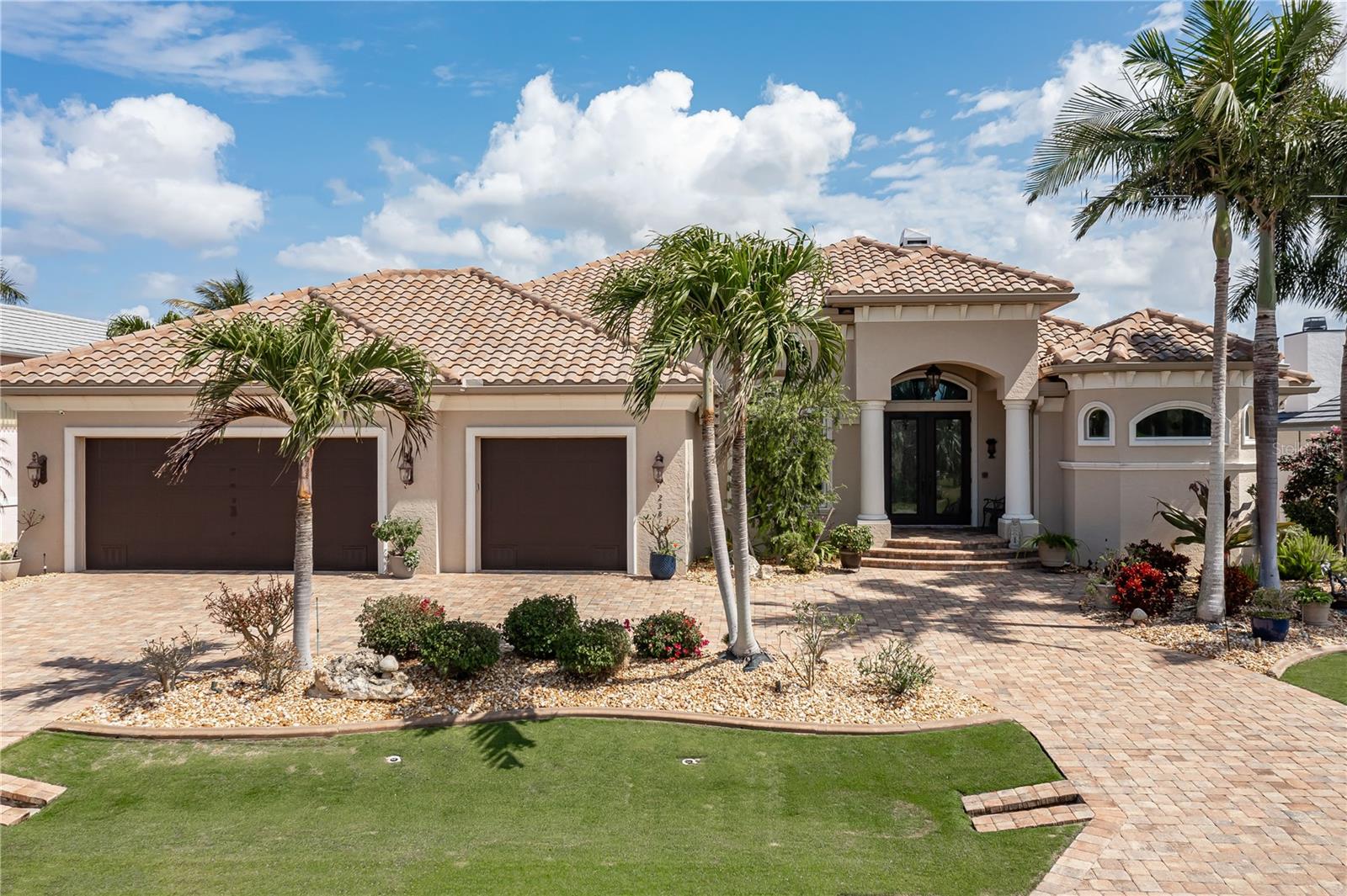 Punta Gorda, Florida, 33950, United States, 3 Bedrooms Bedrooms, ,3 BathroomsBathrooms,Residential,Active,1945535