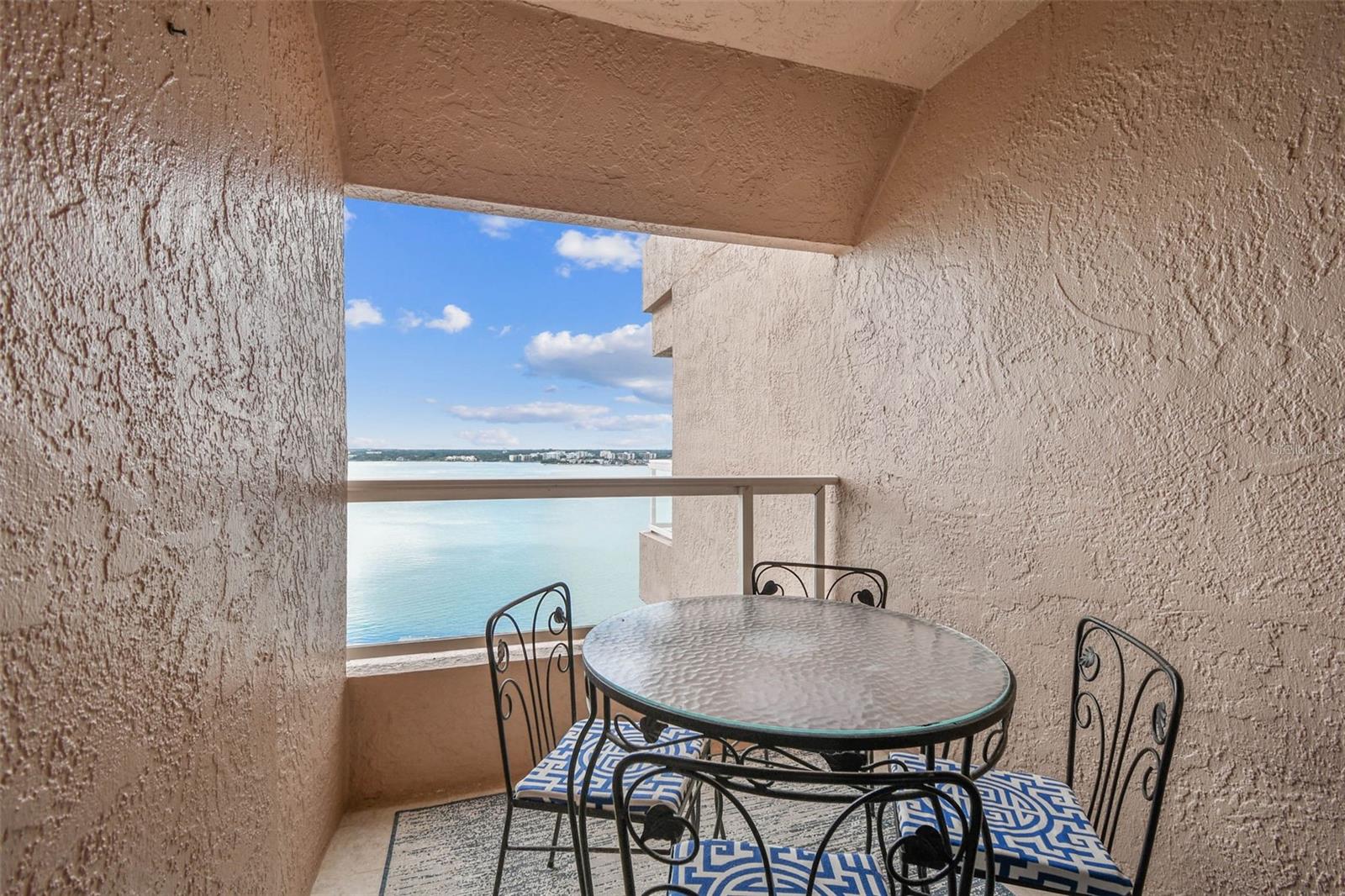 Clearwater Beach, Florida, 33767, United States, 2 Bedrooms Bedrooms, ,3 BathroomsBathrooms,Residential,Active,1919072
