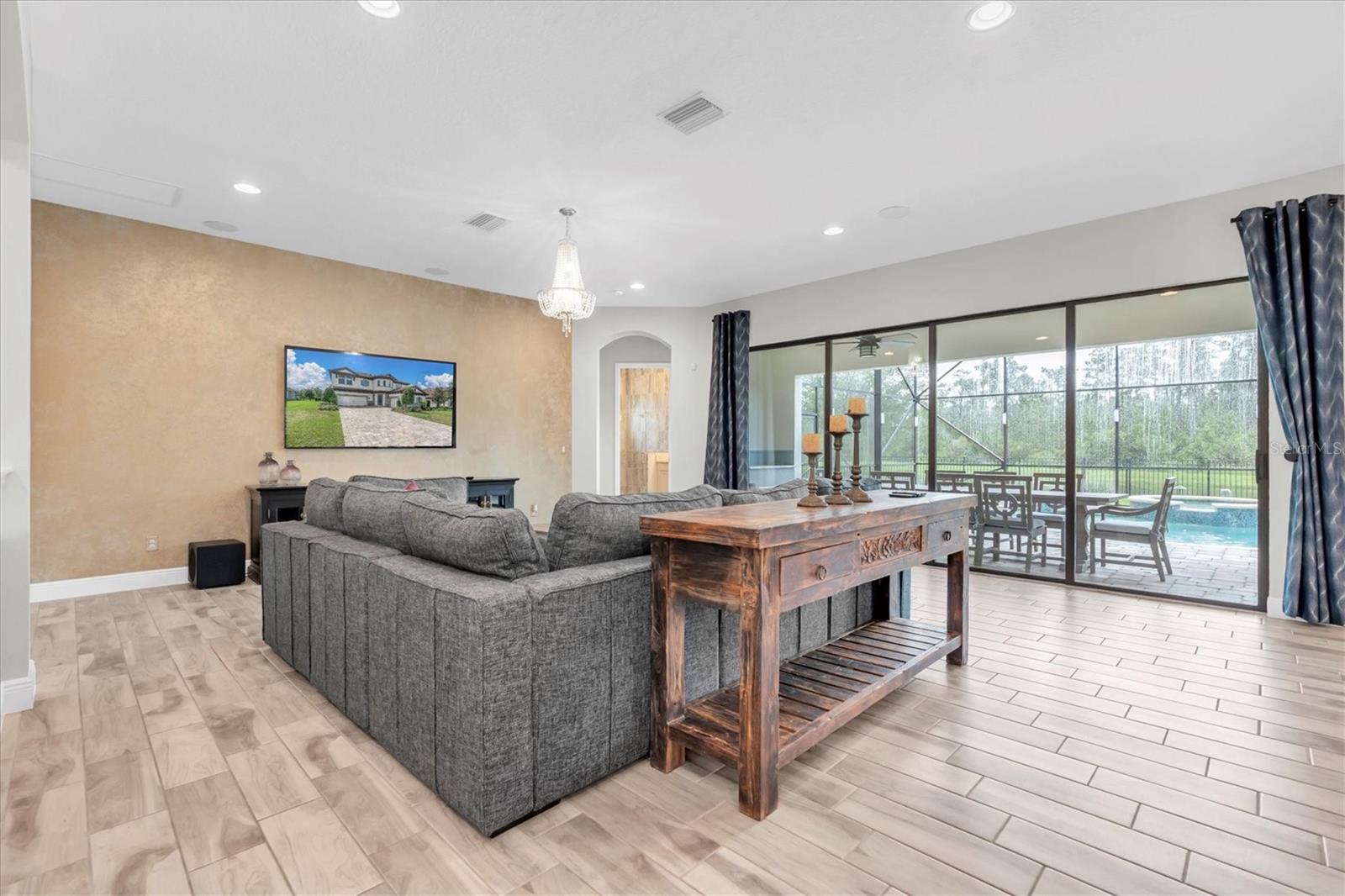 Odessa, Florida, 33556, United States, 5 Bedrooms Bedrooms, ,5 BathroomsBathrooms,Residential,Active,1927675
