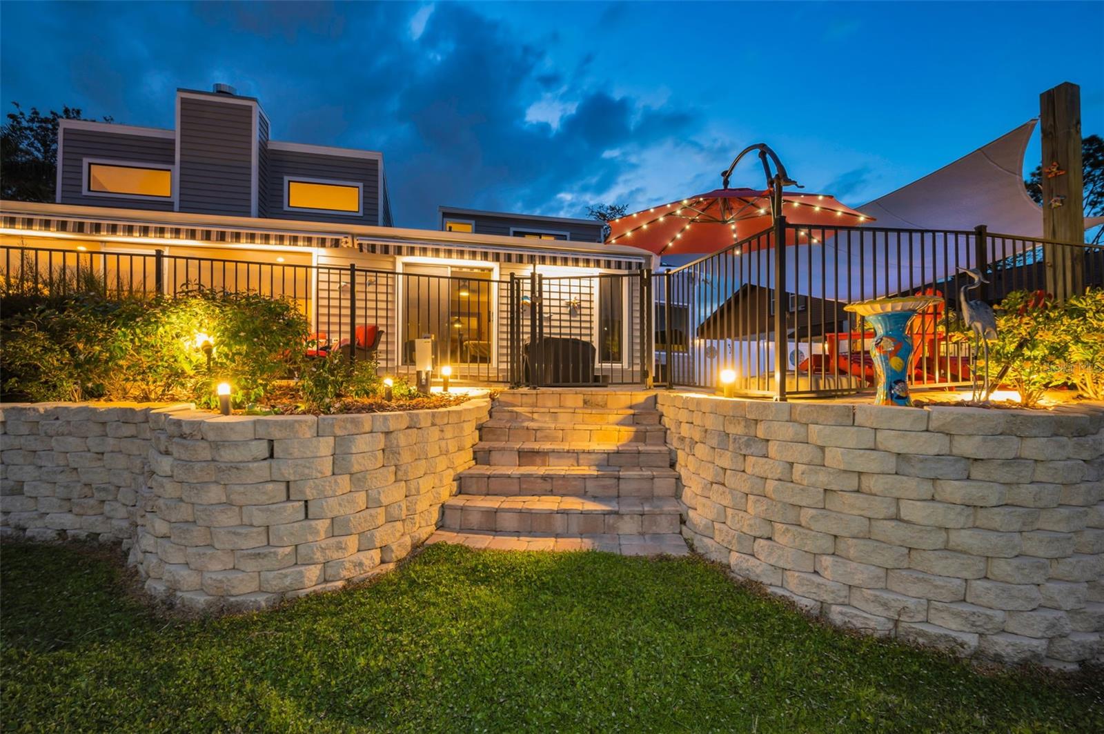 Palm Harbor, Florida, 34683, United States, 4 Bedrooms Bedrooms, ,4 BathroomsBathrooms,Residential,Active,2036020