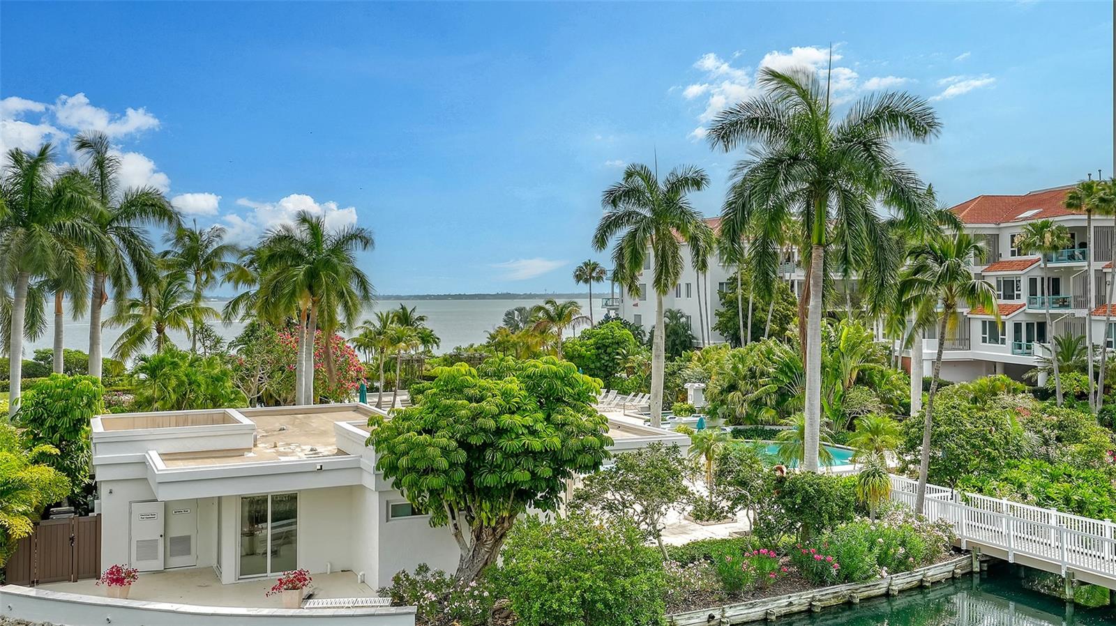 Longboat Key, Florida, 34228, United States, 3 Bedrooms Bedrooms, ,3 BathroomsBathrooms,Residential,Active,1992251