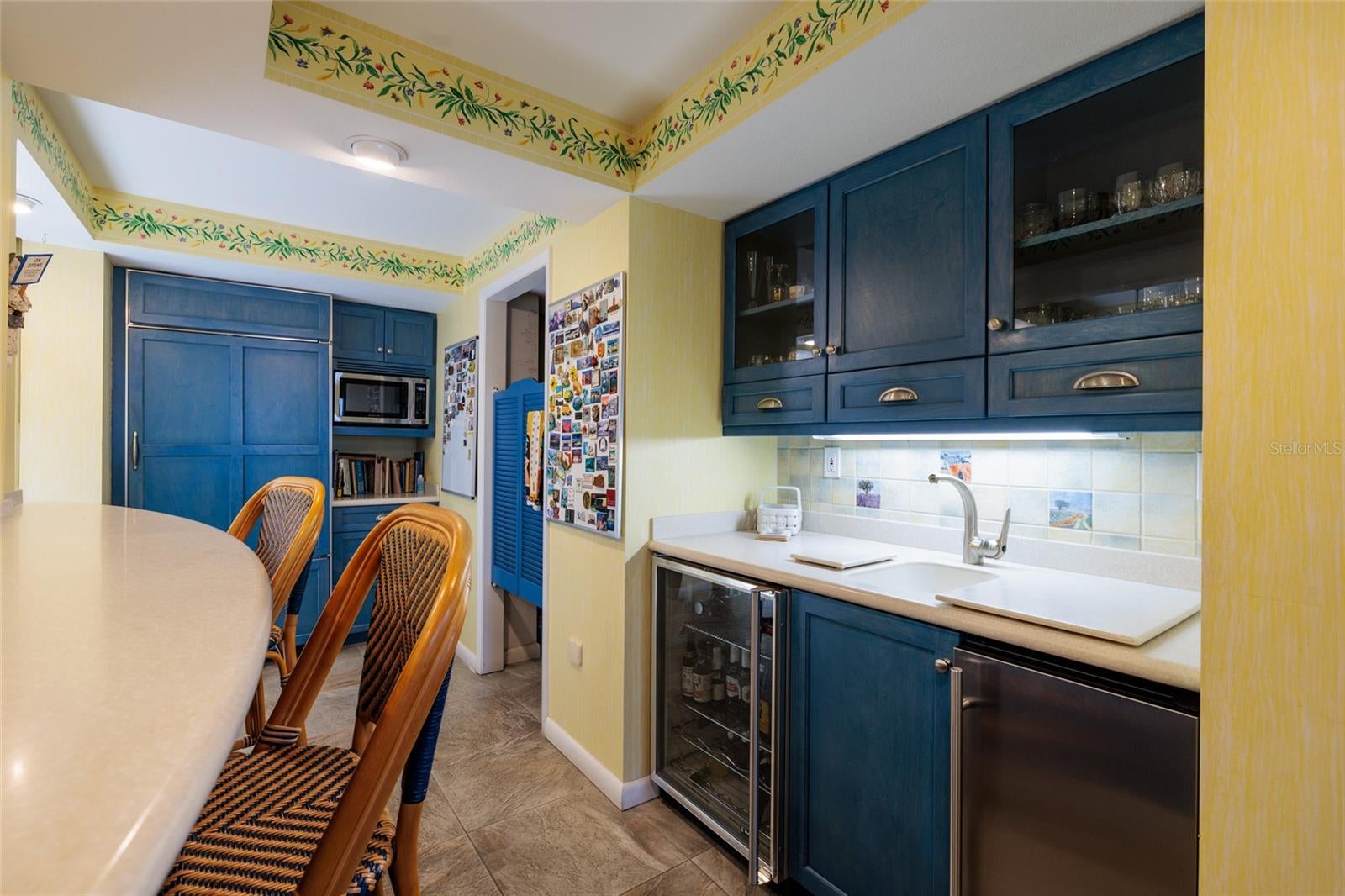 St Petersburg, Florida, 33707, United States, 4 Bedrooms Bedrooms, ,5 BathroomsBathrooms,Residential,Active,1985578