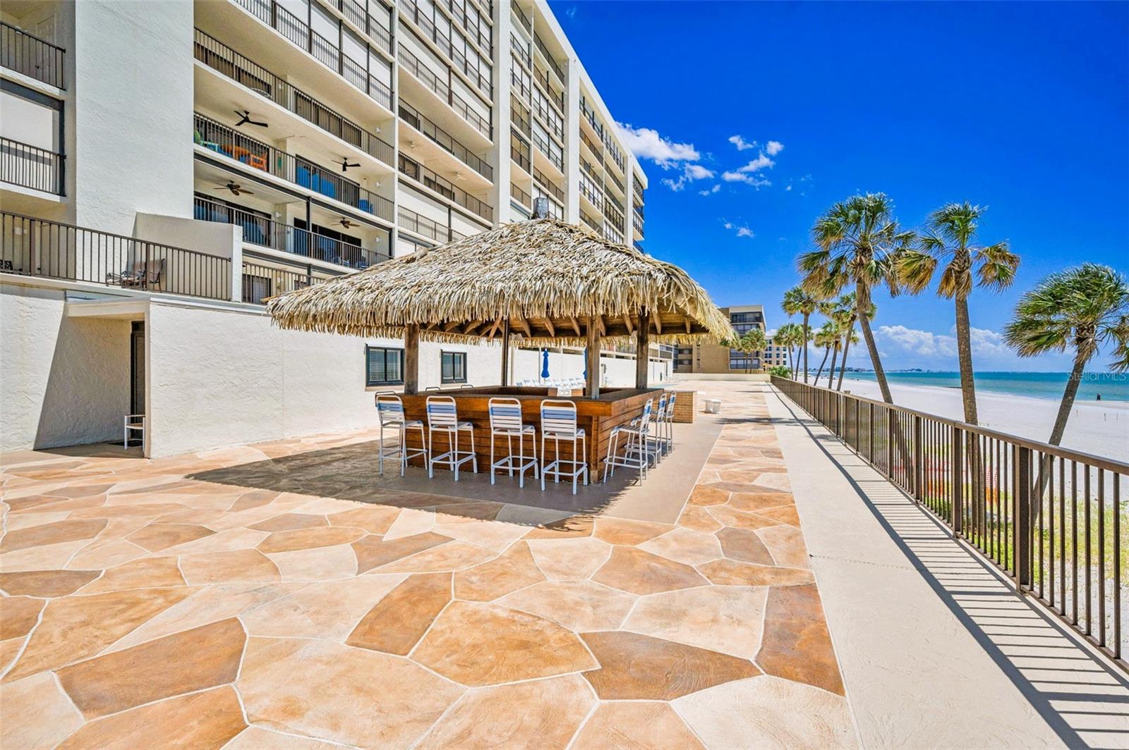 Madeira Beach, Florida, 33708, United States, 2 Bedrooms Bedrooms, ,2 BathroomsBathrooms,Residential,Active,1945844