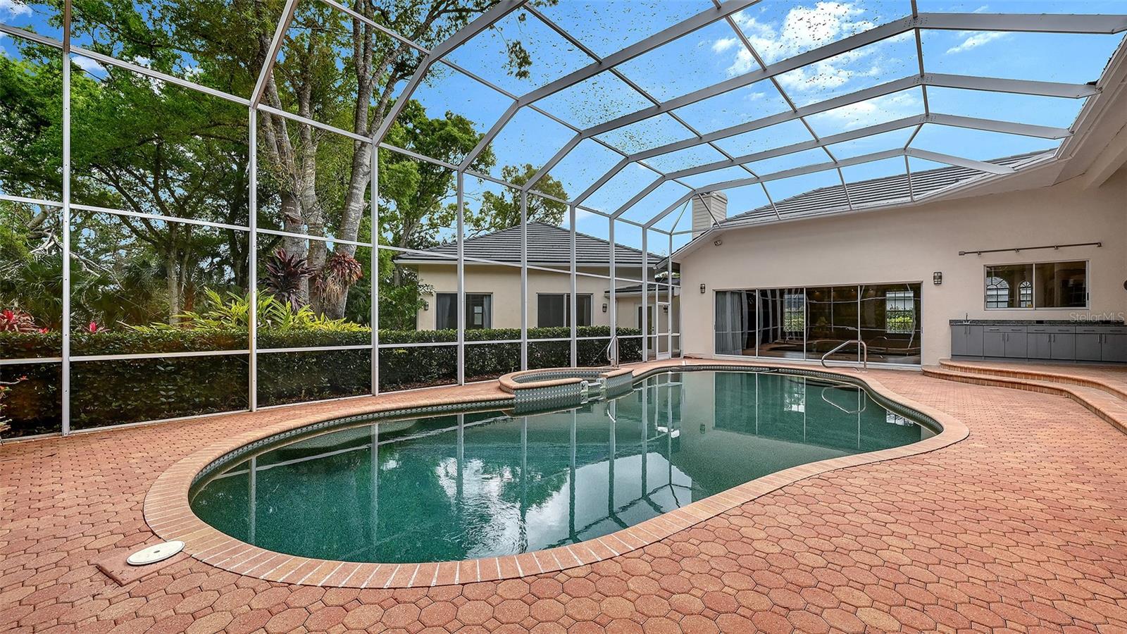 Sarasota, Florida, 34241, United States, 6 Bedrooms Bedrooms, ,5 BathroomsBathrooms,Residential,Active,2027822
