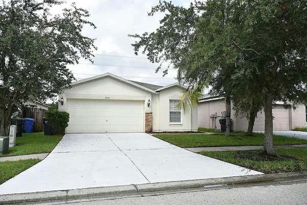 7934 CARRIAGE POINTE DR, GIBSONTON, FL 33534 - Image 1