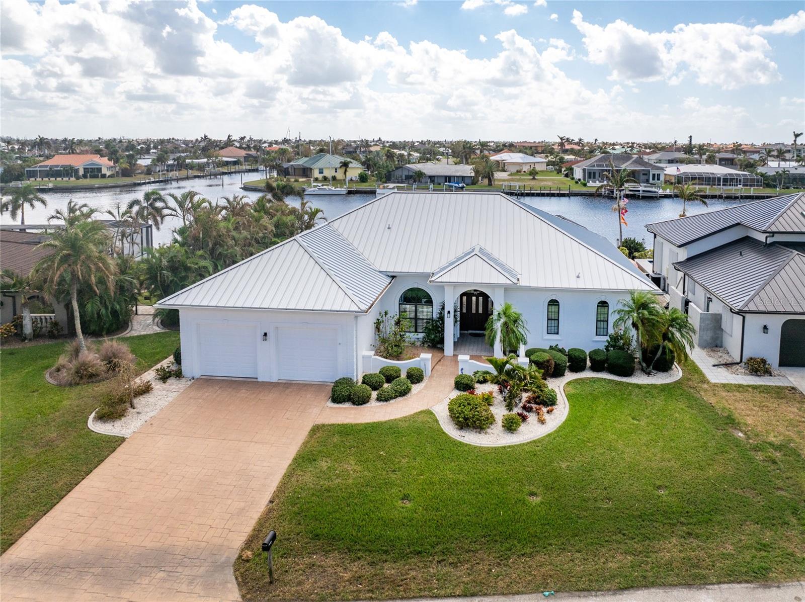 Punta Gorda, Florida, 33950, United States, 3 Bedrooms Bedrooms, ,4 BathroomsBathrooms,Residential,Active,1703827 Punta Gorda, Florida, 33950, United States, 3 Bedrooms Bedrooms, ,4 BathroomsBathrooms,Residential,Active,1703827