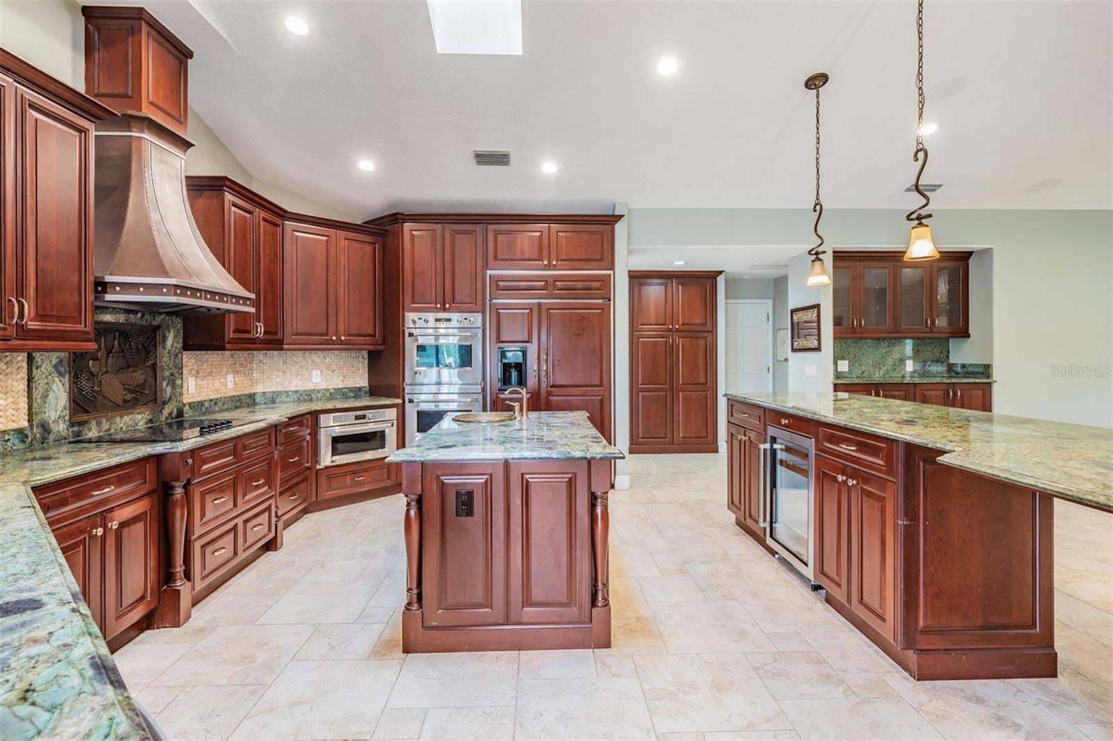 Oldsmar, Florida, 34677, United States, 5 Bedrooms Bedrooms, ,4 BathroomsBathrooms,Residential,Active,1946542