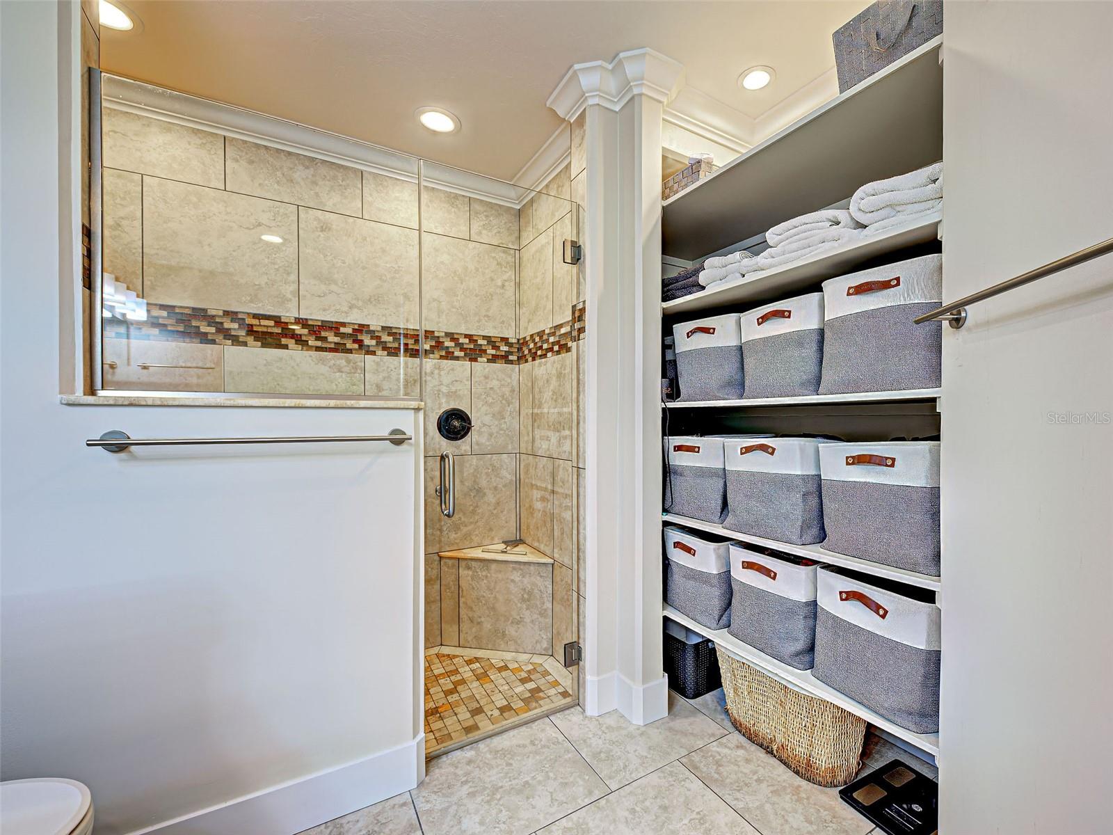 Port Charlotte, Florida, 33952, United States, 4 Bedrooms Bedrooms, ,5 BathroomsBathrooms,Residential,Active,1996574