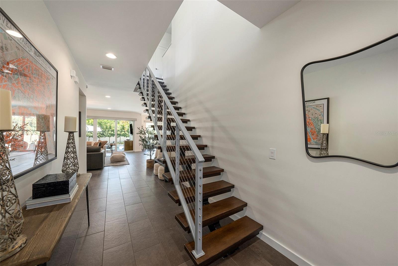 Tampa, Florida, 33629, United States, 4 Bedrooms Bedrooms, ,3 BathroomsBathrooms,Residential,Active,1914639