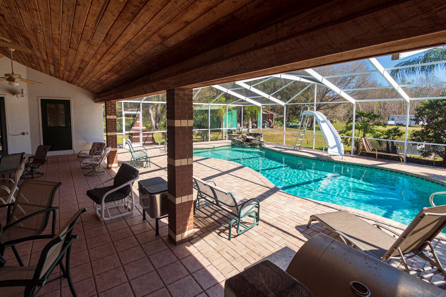 New Port Richey, Florida, 34654, United States, 4 Bedrooms Bedrooms, ,5 BathroomsBathrooms,Residential,Active,1963410