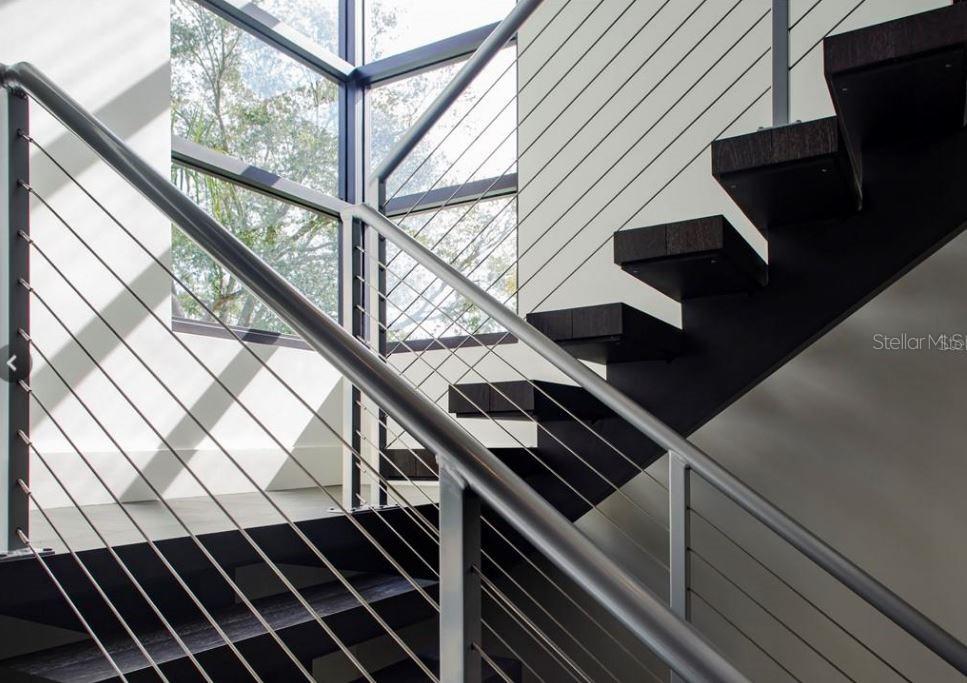 St Petersburg, Florida, 33704, United States, 4 Bedrooms Bedrooms, ,4 BathroomsBathrooms,Residential,Active,2007191