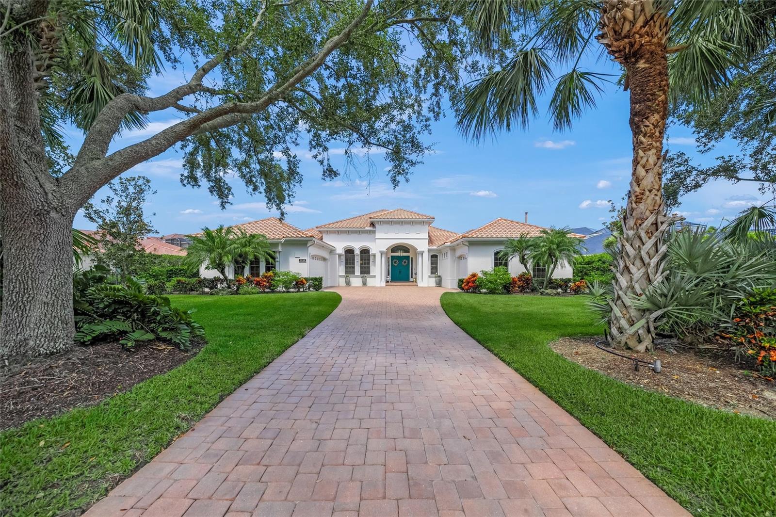 Sarasota, Florida, 34240, United States, 4 Bedrooms Bedrooms, ,5 BathroomsBathrooms,Residential,Active,1898192