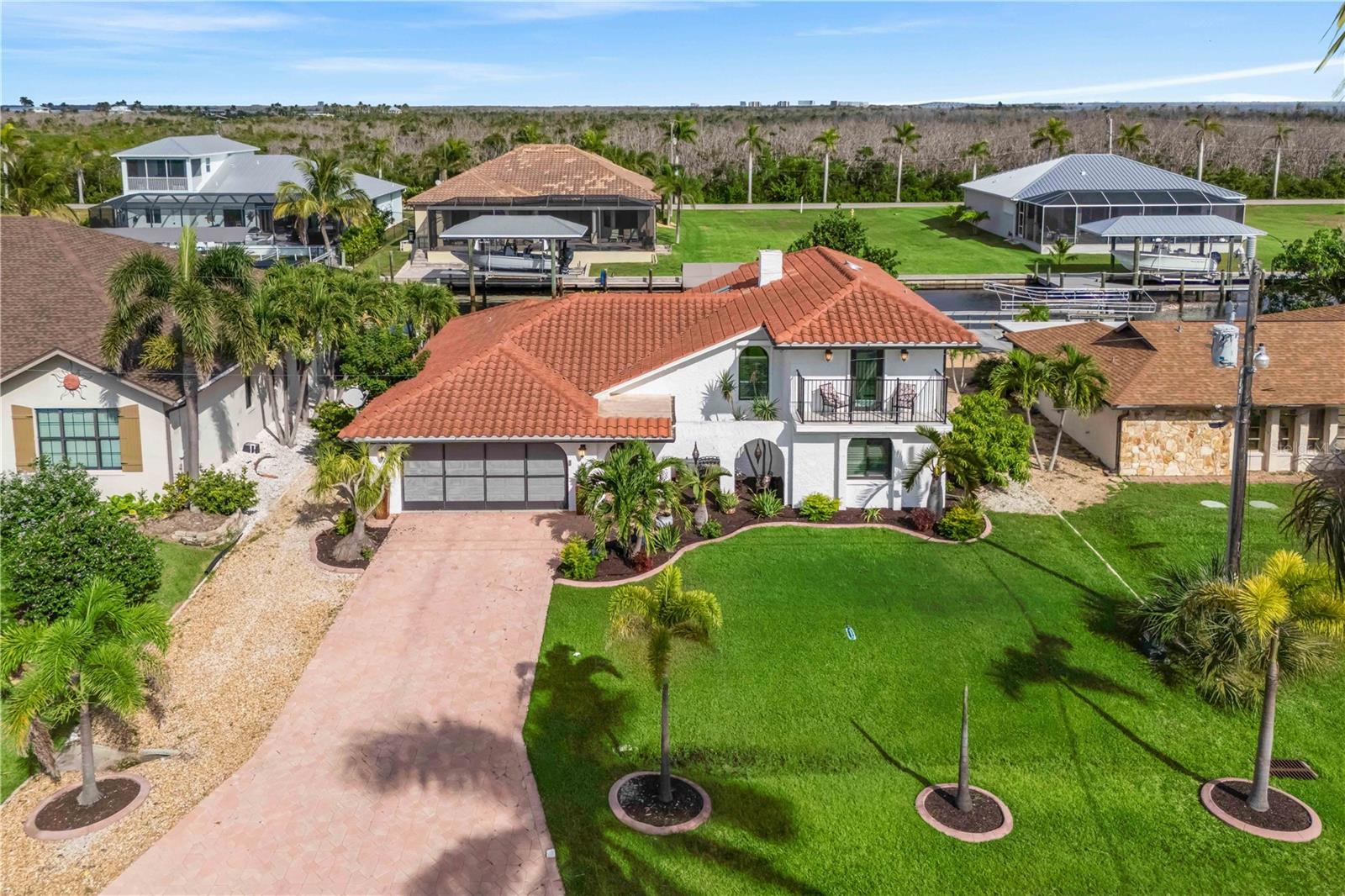 St James City, Florida, 33956, United States, 4 Bedrooms Bedrooms, ,4 BathroomsBathrooms,Residential,Active,2009157