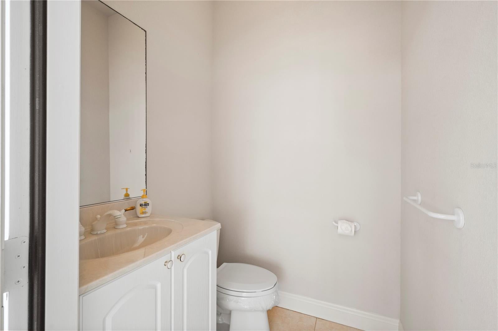 Punta Gorda, Florida, 33950, United States, 5 Bedrooms Bedrooms, ,5 BathroomsBathrooms,Residential,Active,2007175