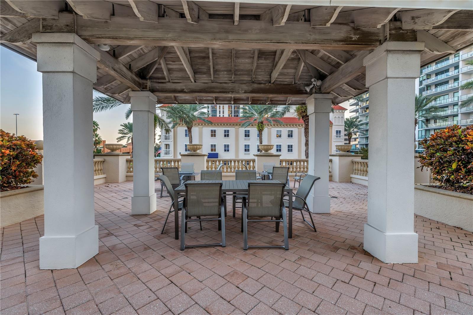 St Petersburg, Florida, 33701, United States, 2 Bedrooms Bedrooms, ,3 BathroomsBathrooms,Residential,Active,1993954