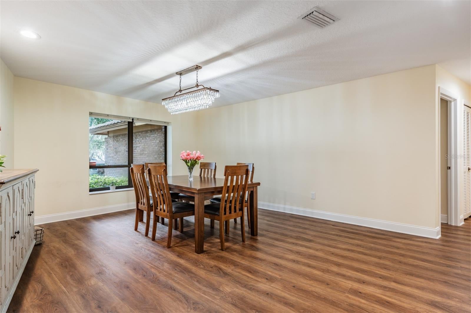 Palm Harbor, Florida, 34684, United States, 4 Bedrooms Bedrooms, ,4 BathroomsBathrooms,Residential,Active,1936412