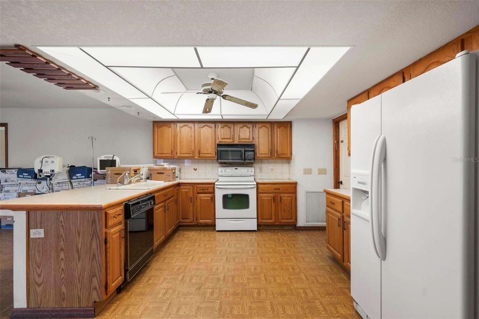 Port Charlotte, Florida, 33952, United States, 9 Bedrooms Bedrooms, ,9 BathroomsBathrooms,Residential,Active,2041552