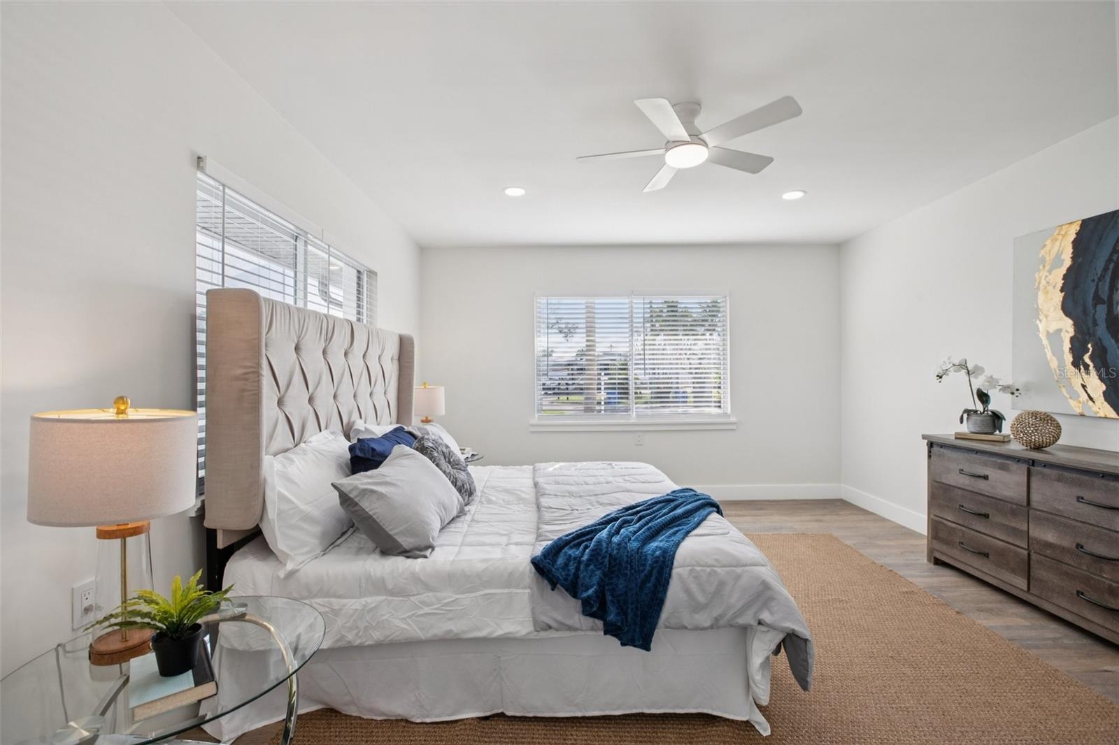 St Petersburg, Florida, 33703, United States, 3 Bedrooms Bedrooms, ,2 BathroomsBathrooms,Residential,Active,2001373