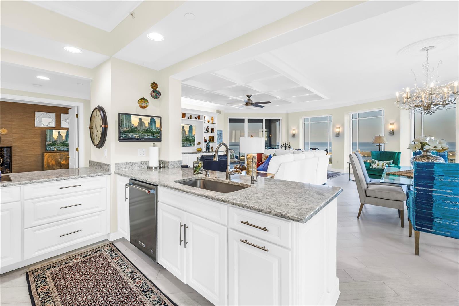 St Petersburg, Florida, 33701, United States, 2 Bedrooms Bedrooms, ,3 BathroomsBathrooms,Residential,Active,1993954