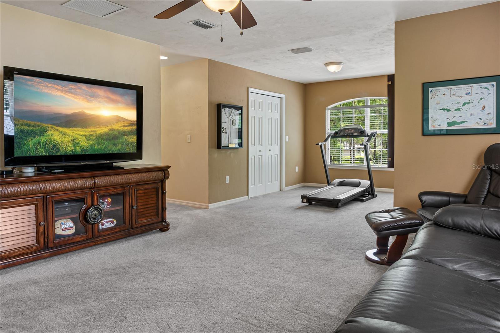 Gainesville, Florida, 32608, United States, ,5 BathroomsBathrooms,Residential,Active,1799404