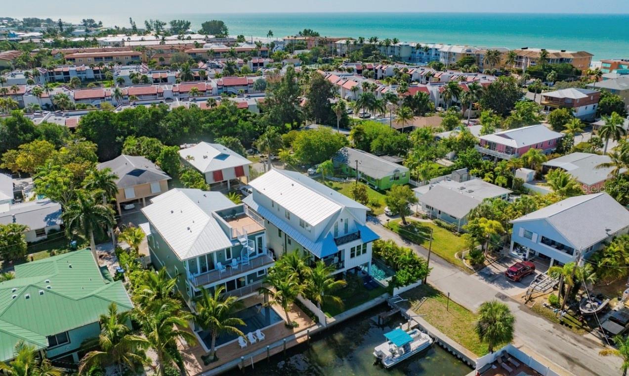 Bradenton Beach, Florida, 34217, United States, 7 Bedrooms Bedrooms, ,8 BathroomsBathrooms,Residential,Active,1988487