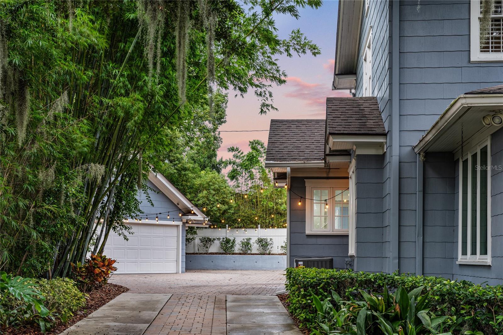 Orlando, Florida, 32803, United States, 5 Bedrooms Bedrooms, ,5 BathroomsBathrooms,Residential,Active,1926917