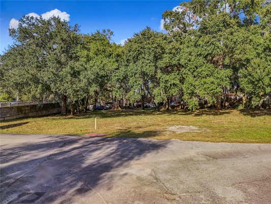 LION LN, TAVARES, FL 32778 - Image 1