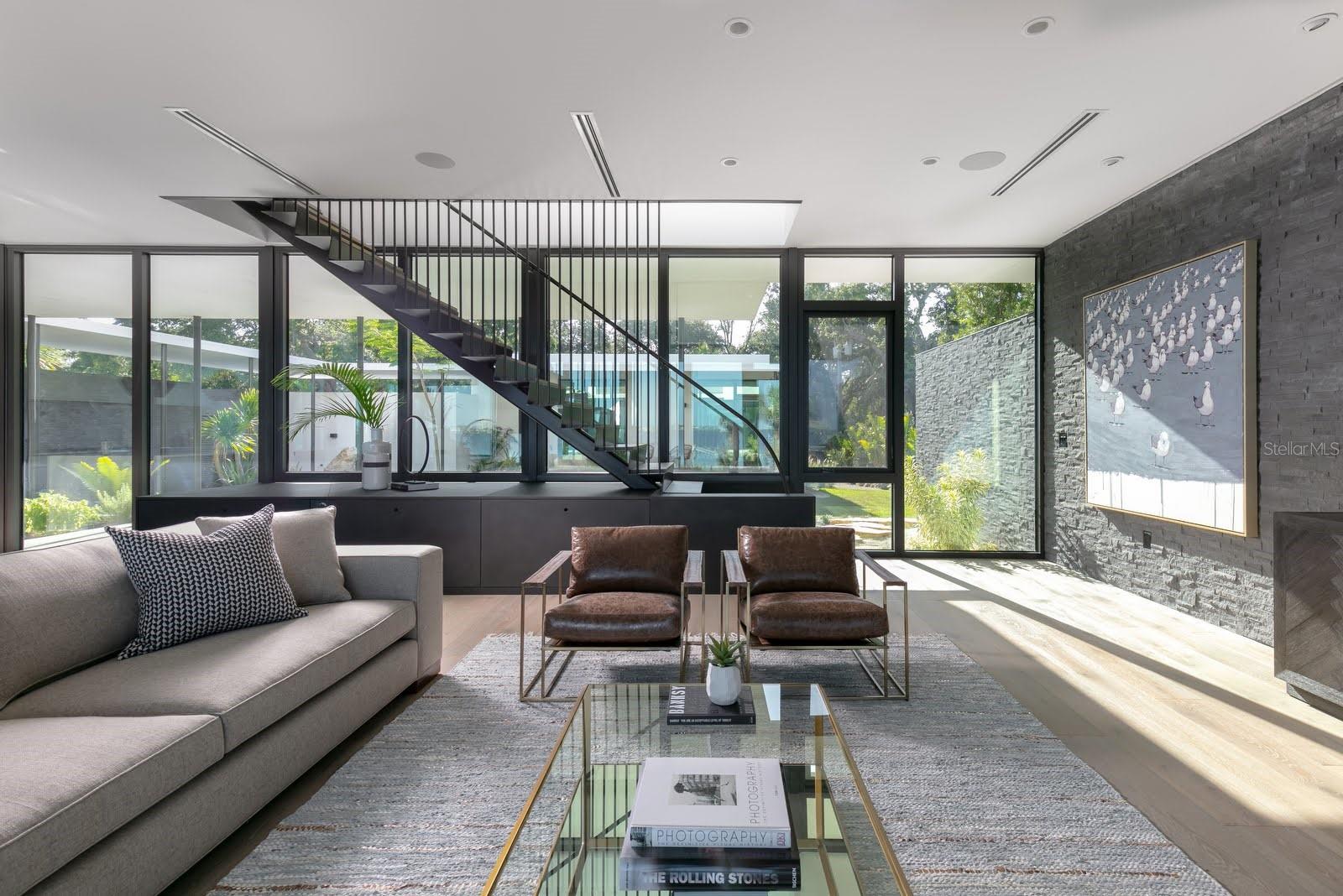 Sarasota, Florida, 34239, United States, 5 Bedrooms Bedrooms, ,5 BathroomsBathrooms,Residential,Active,2011197