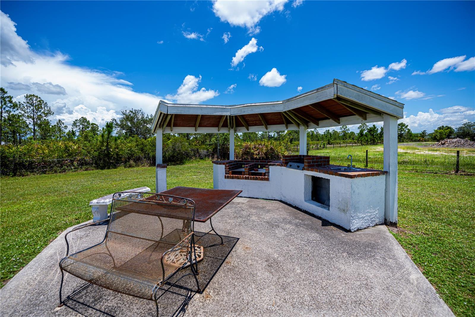 Punta Gorda, Florida, 33982, United States, ,5 BathroomsBathrooms,Residential,Active,1869106