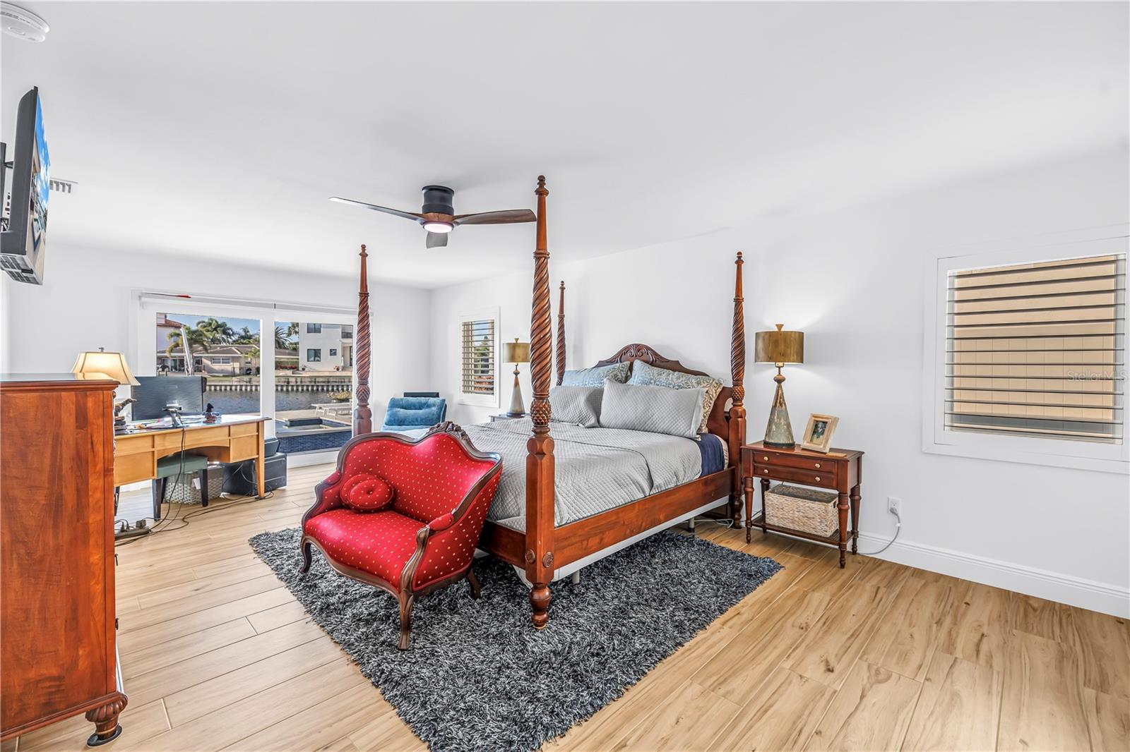 St Petersburg, Florida, 33704, United States, 4 Bedrooms Bedrooms, ,3 BathroomsBathrooms,Residential,Active,2009411