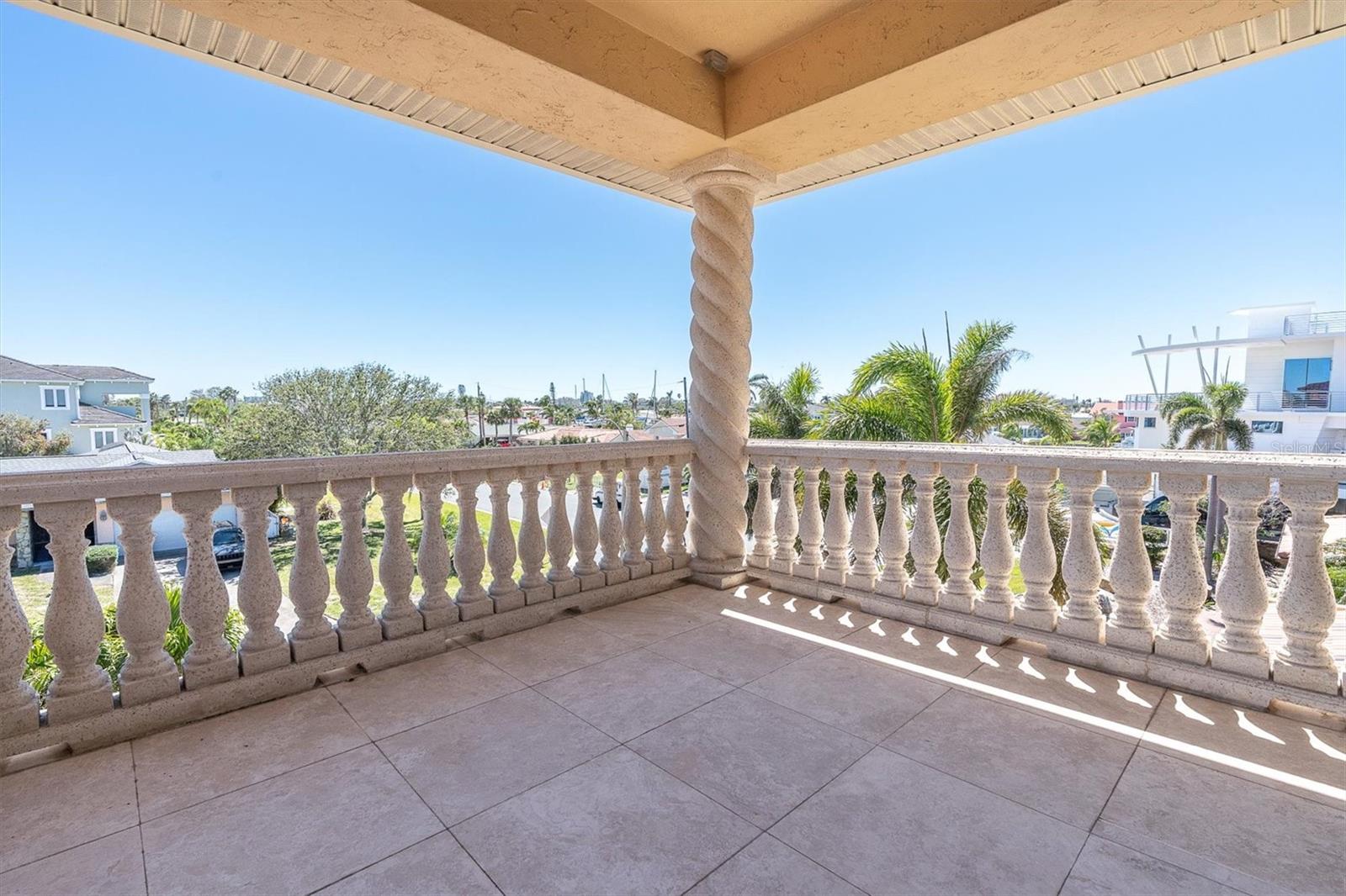 Treasure Island, Florida, 33706, United States, 4 Bedrooms Bedrooms, ,4 BathroomsBathrooms,Residential,Active,1742124