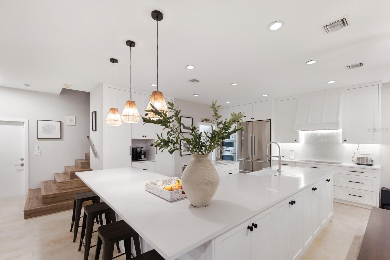 Sarasota, Florida, 34242, United States, ,4 BathroomsBathrooms,Residential,Active,1781626