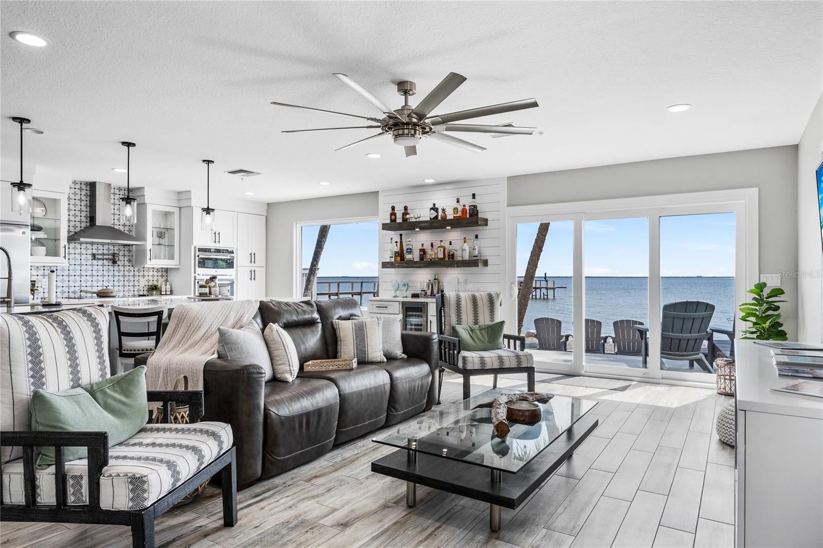 Titusville, Florida, 32780, United States, ,3 BathroomsBathrooms,Residential,Active,1820391