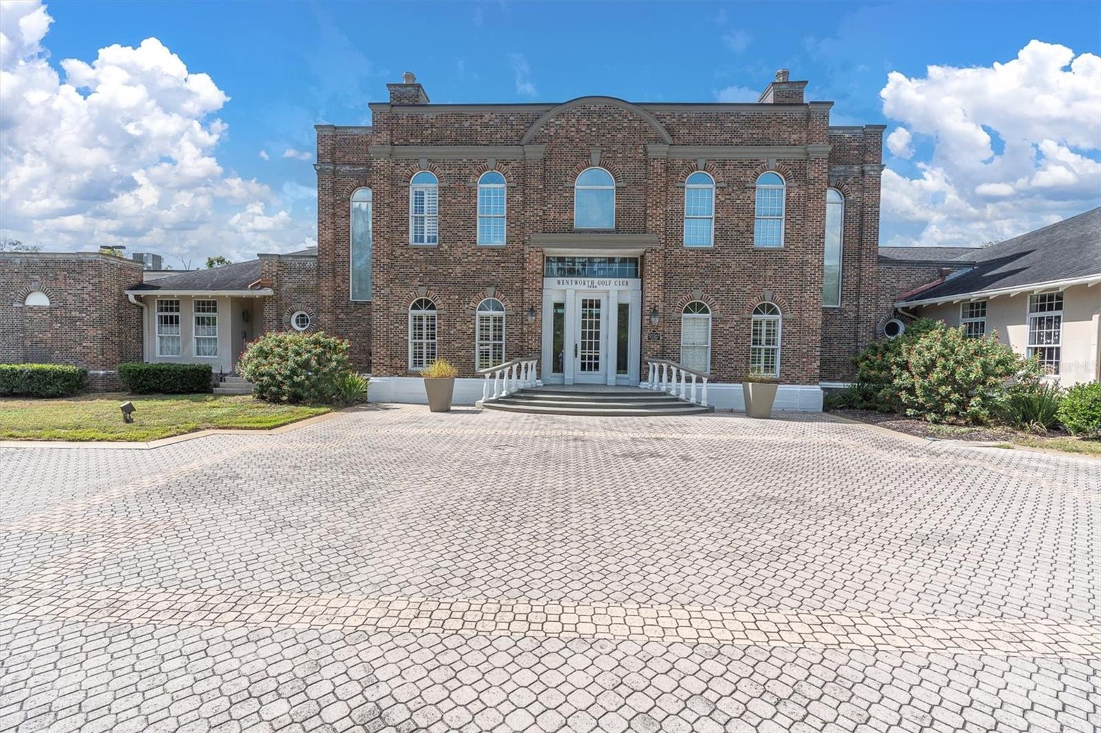 Tarpon Springs, Florida, 34688, United States, 6 Bedrooms Bedrooms, ,5 BathroomsBathrooms,Residential,Active,1969659